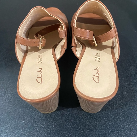 Clarks leather sling backs - Picture 4 of 4